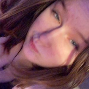 Meet your Posher, Layla